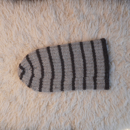 The Southlander Reknit – handgestricktes Wollmützen-Unikat in Hellbeige meliert und Nussbraun (RHF01-RK34)