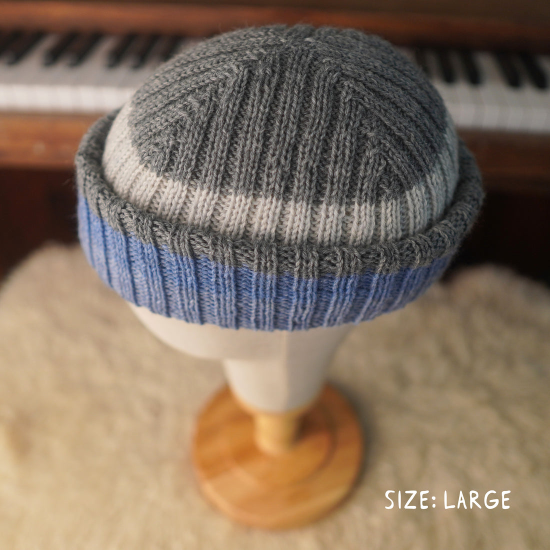 The Southlander REKNIT – one-of-a-kind hand knit wool beanie in gray speckled, light gray and nordic blue (RHF01-RK65)