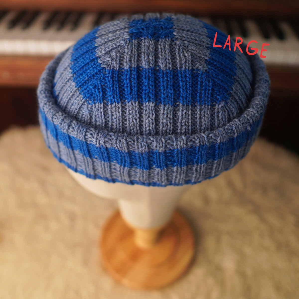 The Southlander Reknit – handgestricktes Wollmützen-Unikat in Blau und Nordisch Blau (RHF01-RK68)