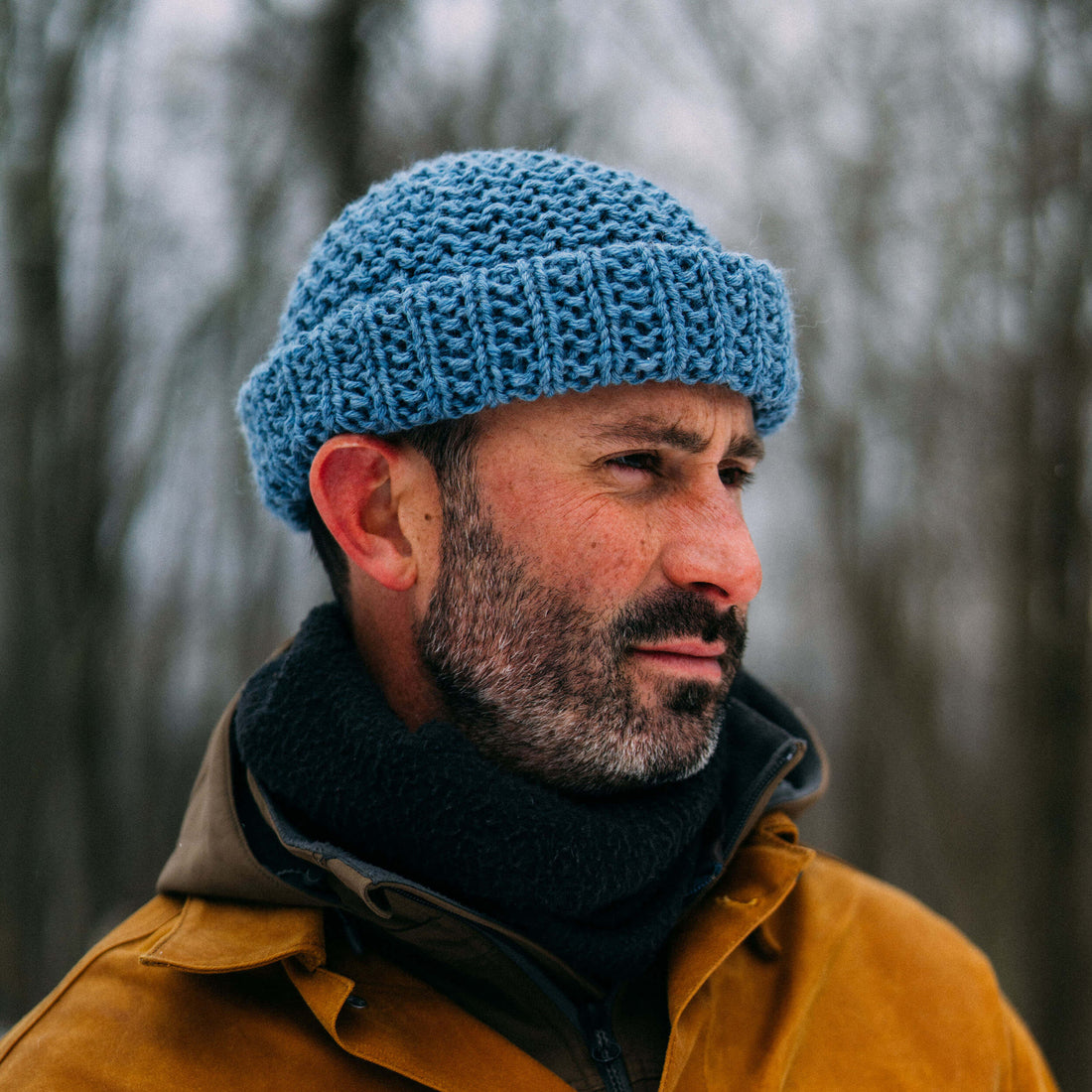 The Westcoaster – bonnet en laine norvégien grosse maille, tricoté main, bleu nordique