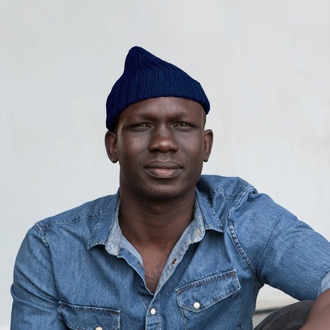 The North Cap – bonnet pointu en laine tricoté main, bleu marine