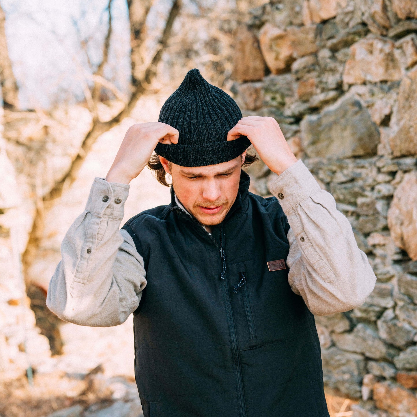 Hand knit pointy wool beanie hat — charcoal